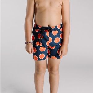 ISO kortni jeane mini men’s trunk size 4/5.